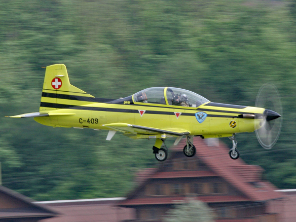 Pilatus PC-9 C-409